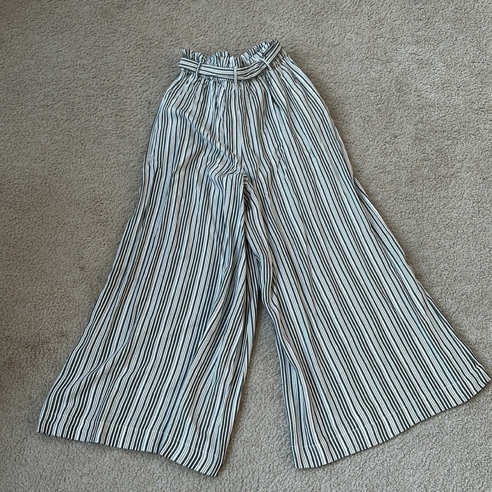 American Eagle Pinstripe Wide Leg Pants - Picture 5 of 7